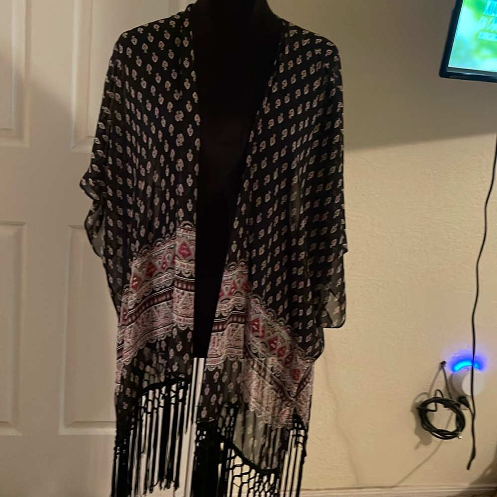 Sheer fringed Shaw